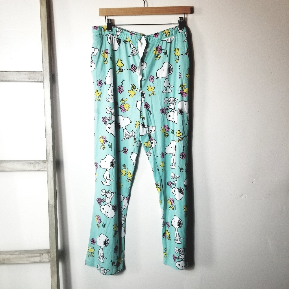 PEANUTS WOMEN'S SNOOPY FLORAL PAJAMA PANTS SIZE MEDIUM (READ FULL DESCRIPTION)